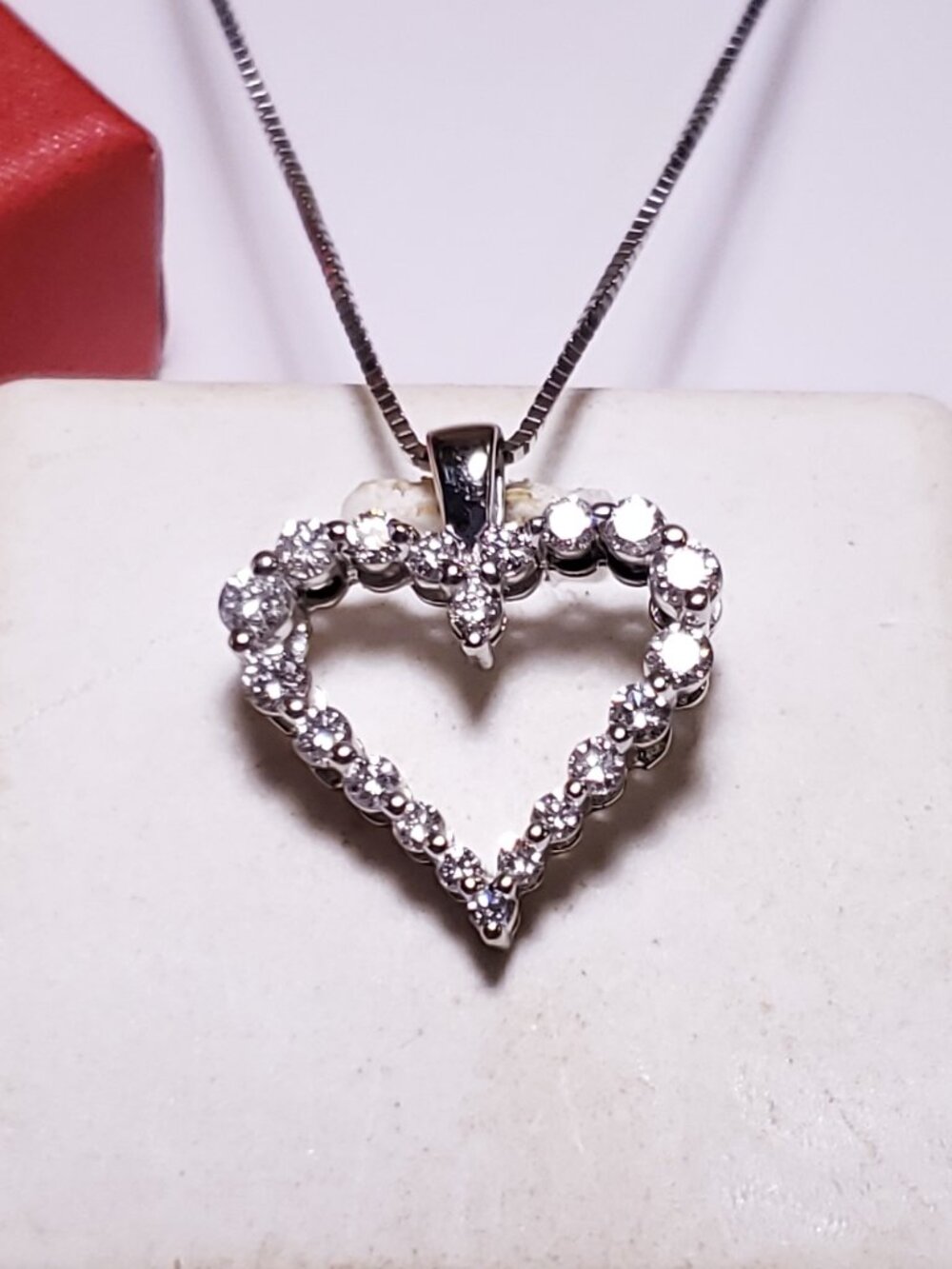 Estate .33ctw Natural Rd Diamond SI3 HI Open Heart 14Kt W/Gold 20" Necklace24181